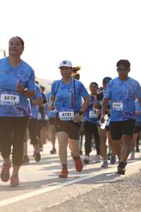 BIB: 6679, 6202, 6731
                            <button type="button" onclick="openModal(3102377)" class="btn btn-primary btn-sm float-right btn-popup" data-toggle="modal" data-target=".modal-high-quality">
                        <i class="fas fa-shopping-cart"></i> Add to Cart
                    </button>
                                            <button type="button" onclick="isThisMe(3102377, true)" class="btn btn-success btn-sm float-right btn-popup btn-isme hidden" data-toggle="tooltip" data-placement="bottom" title="นี่คือรูปของคุณใช่ไหม คลิกที่นี่เพื่อเอาเข้าอัลบั้ม">
                        <i class="fas fa-plus"></i> Add to album
                    </button>
                    <button type="button" onclick="isThisMe(3102377, false)" class="btn btn-warning btn-sm float-right btn-popup btn-isnotme hidden">
                        <i class="fas fa-ban"></i> Remove from album
                    </button>